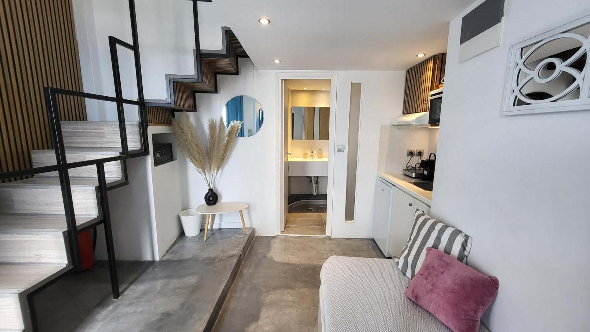 Euphoria Suites & Deluxe Studios Fira  Zewnętrze zdjęcie