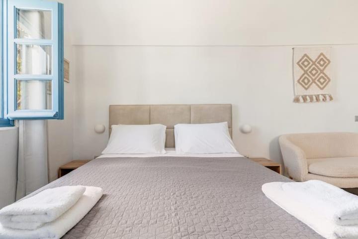 Euphoria Suites & Deluxe Studios Fira  Zewnętrze zdjęcie
