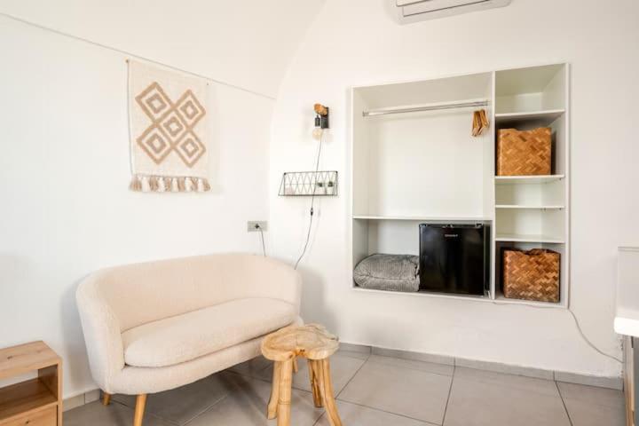 Euphoria Suites & Deluxe Studios Fira  Zewnętrze zdjęcie